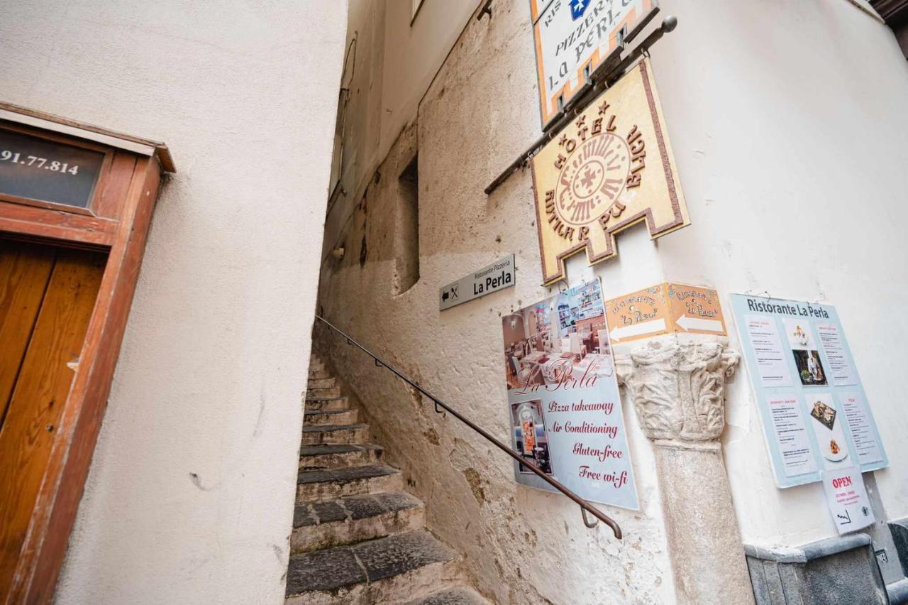 White Amalfi Centro Storico By Italianhost Lägenhet Exteriör bild